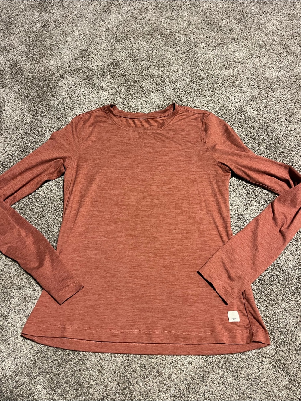 Vuori Women's Long Sleeve Lux Crew Euc Medium
